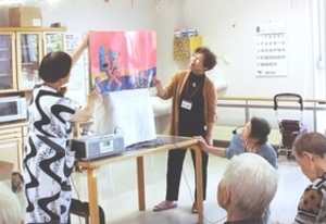 声の図書館そよかぜ　訪問朗読