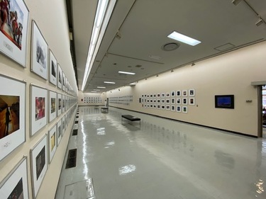 審査委員長の作品も展示されましたの画像