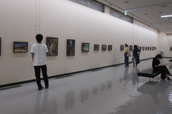 札幌大谷大学芸術学部美術学科の皆さんが見学の画像1