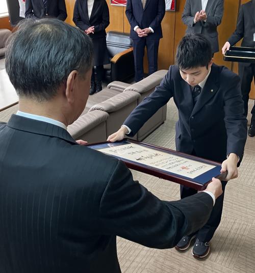 市長表敬の様子