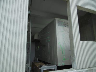 非常用発電機の設置の写真