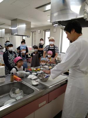 子ども料理教室の写真