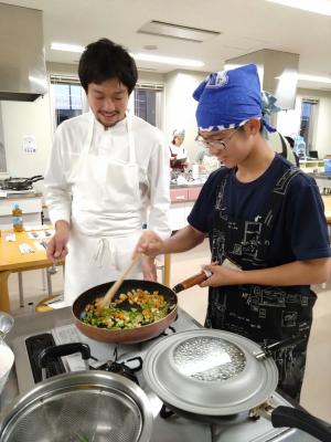 大人の料理教室の写真