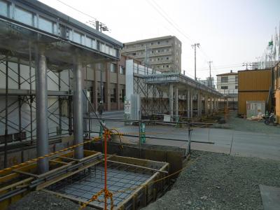 キャノピー基礎工事の写真