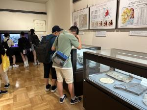 東京都復興記念館での見学の様子