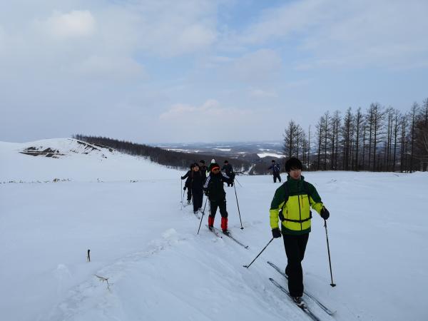 藻琴山歩くスキーツアー