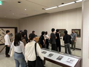 札幌大谷大学生の見学の様子