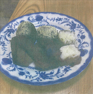 もち麦団子の写真