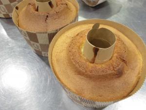 プレーンのシフォンケーキの写真